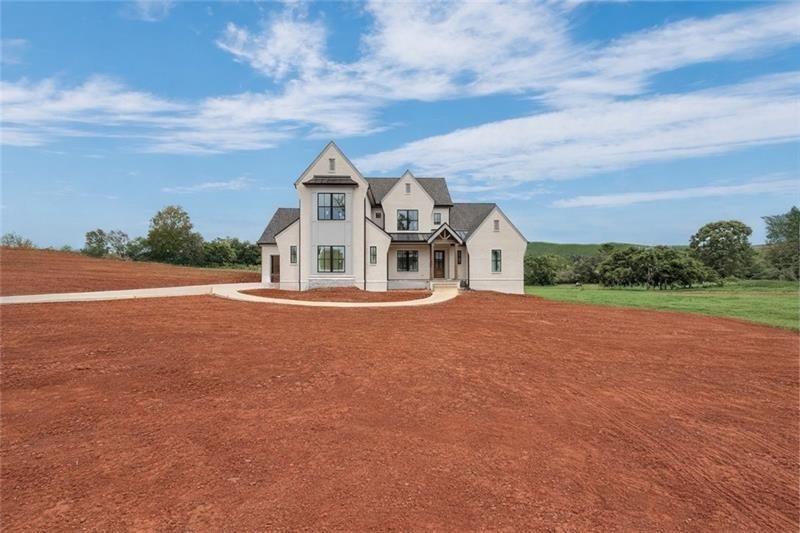 126 Palisade Dr., Rydal, GA 30171