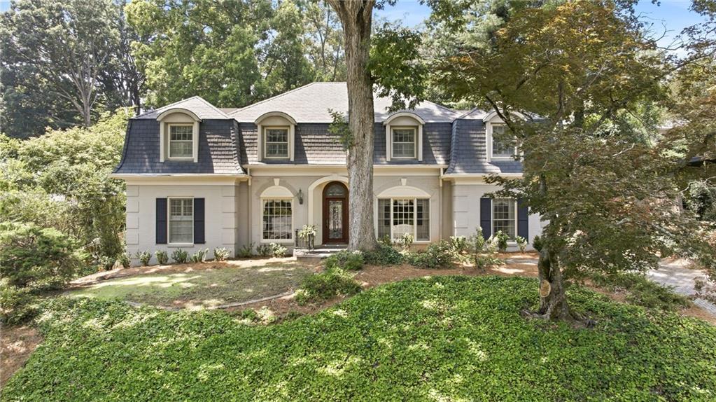 885 Glenwood Dr., Gainesville, GA 30501