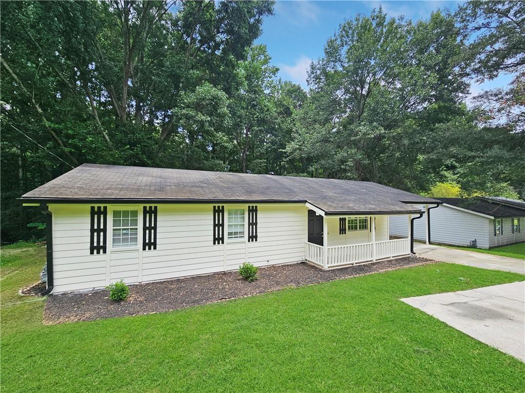 314 Morris Dr., Conyers, GA 30094
