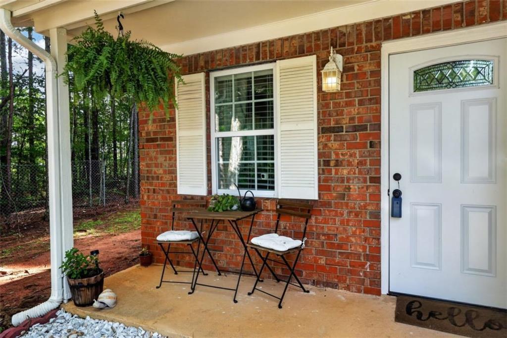 6823 Lakewood Ter., Douglasville, GA 30135