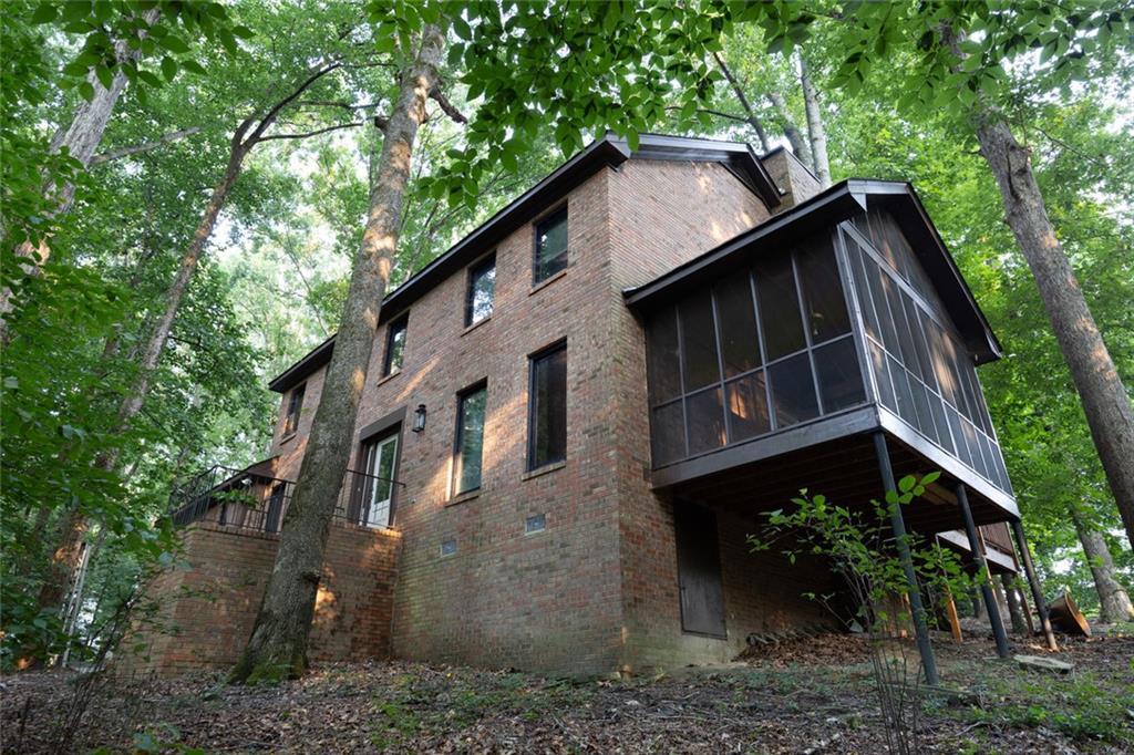 2064 Palmer Ct., Lawrenceville, GA 30043