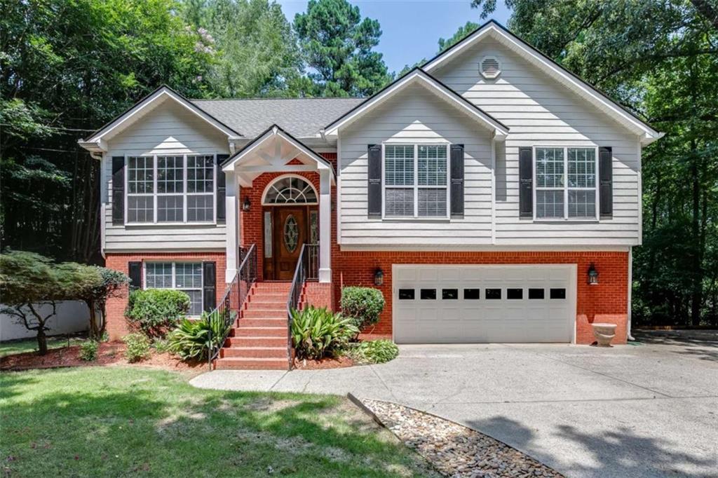 1105 Tab Roberts Rd., Lawrenceville, GA 30043