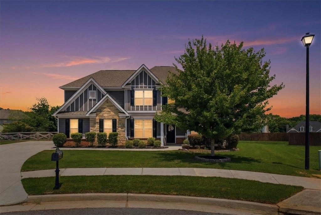 2225 Blackberry Ct., Monroe, GA 30656