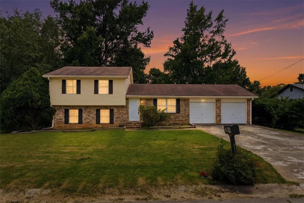941 Cochise Tr., Conyers, GA 30094