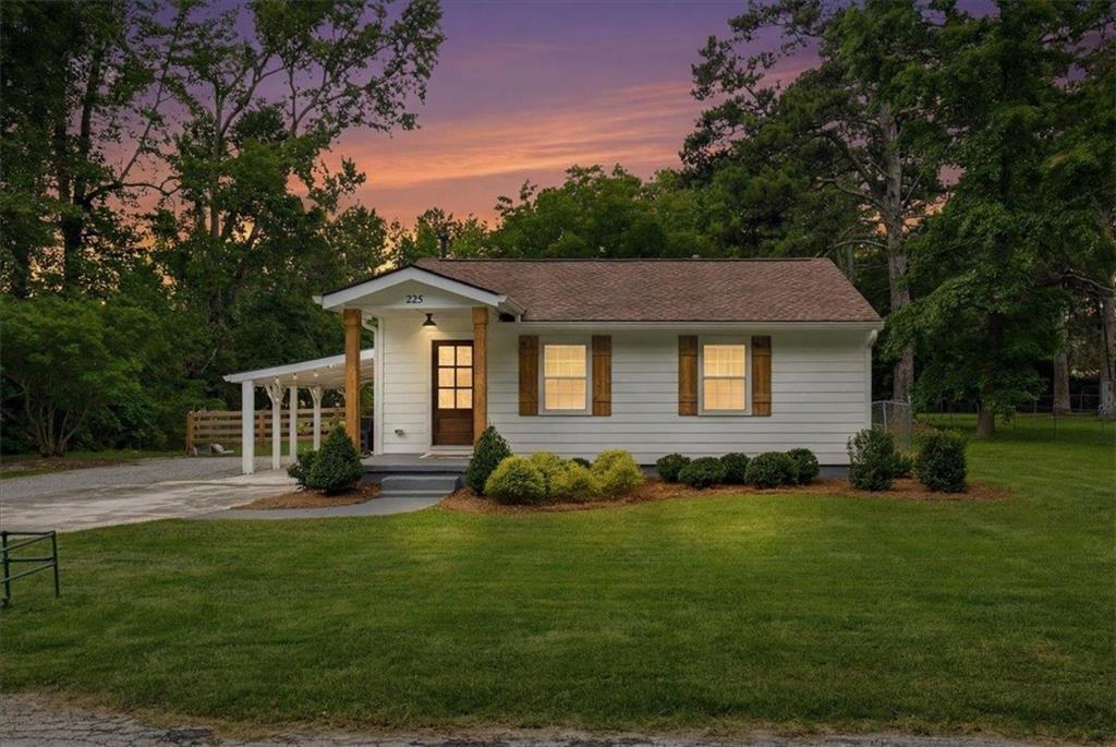 225 Moore Rd., Oxford, GA 30054
