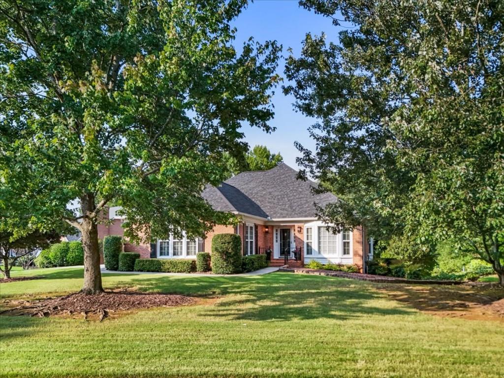 385 Carybell Ln., Alpharetta, GA 30004
