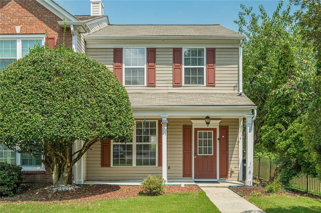 1717 NW Stanwood Dr., Kennesaw, GA 30152