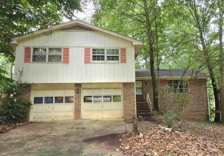 4489 John Dr., Norcross, GA 30093