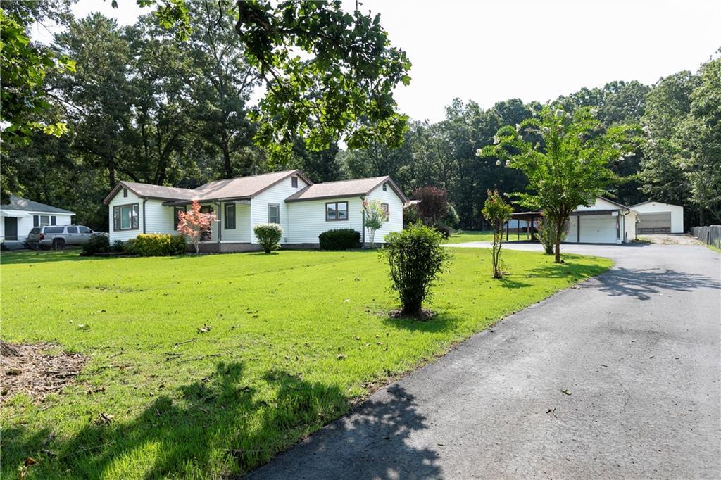 3186 Highway 411, White, GA 30184