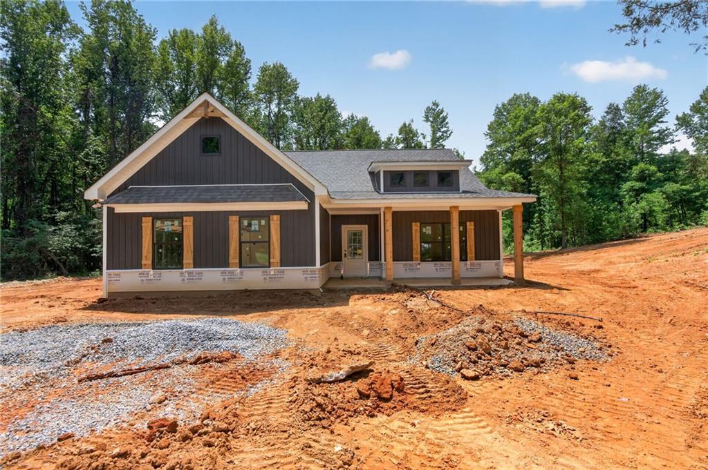 391 Relay Rd., Silver Creek, GA 30173
