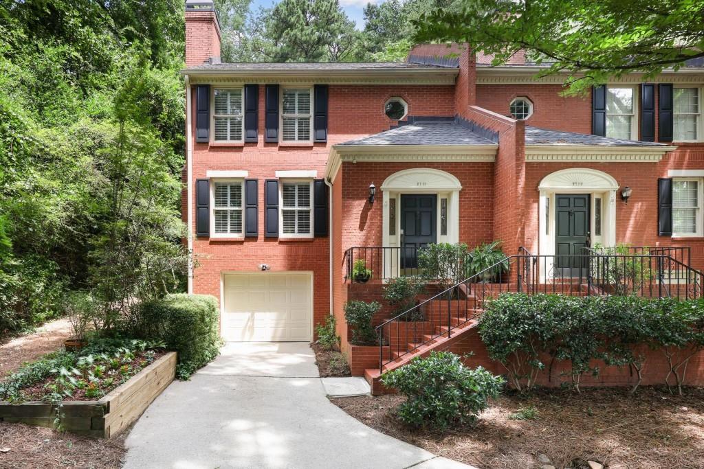2201 Defoors Mill Dr., Atlanta, GA 30318