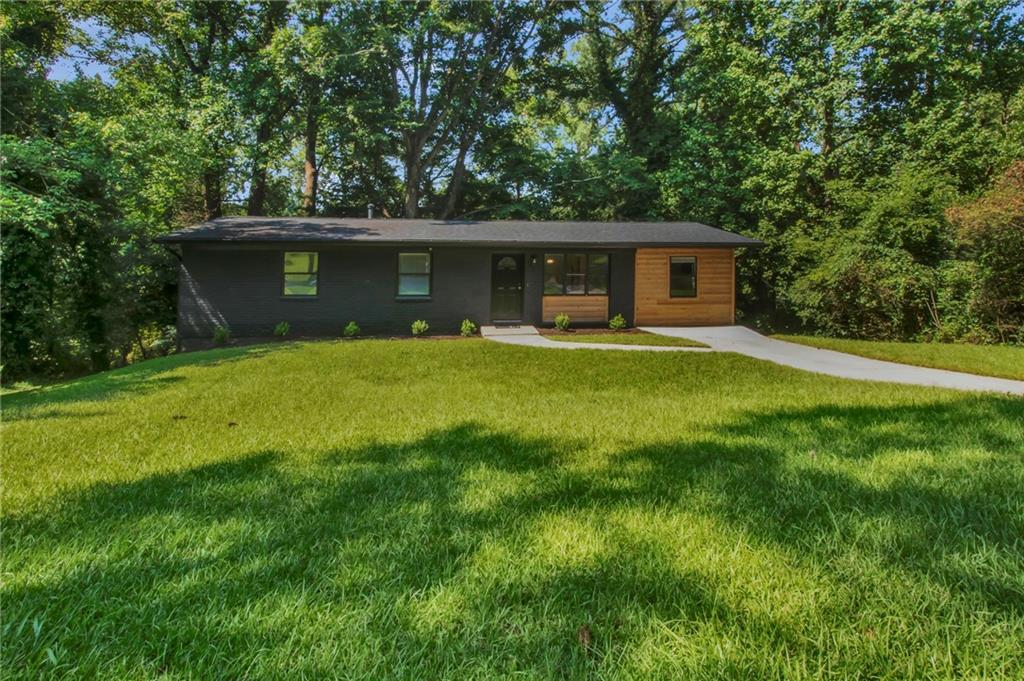 2461 Bouldercliff Way, Atlanta, GA 30316