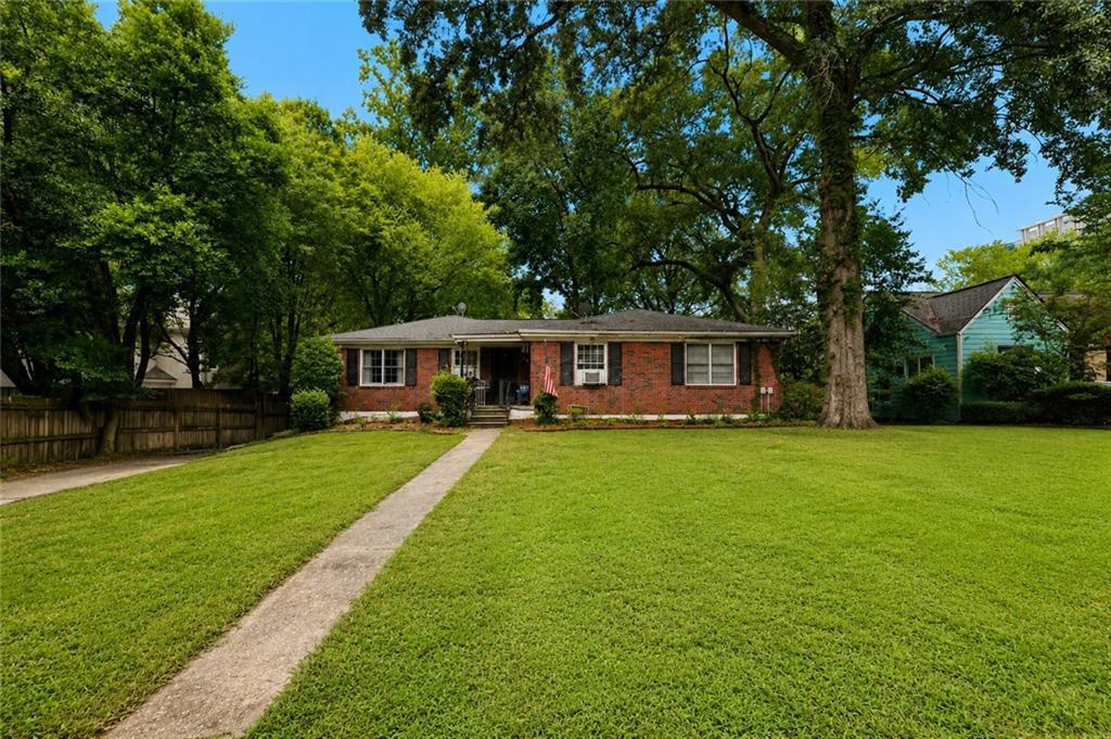 2956 Grandview Ave., Atlanta, GA 30305