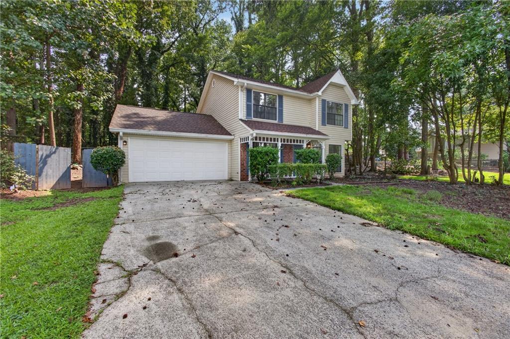 184 Timothy Ln., Lilburn, GA 30047
