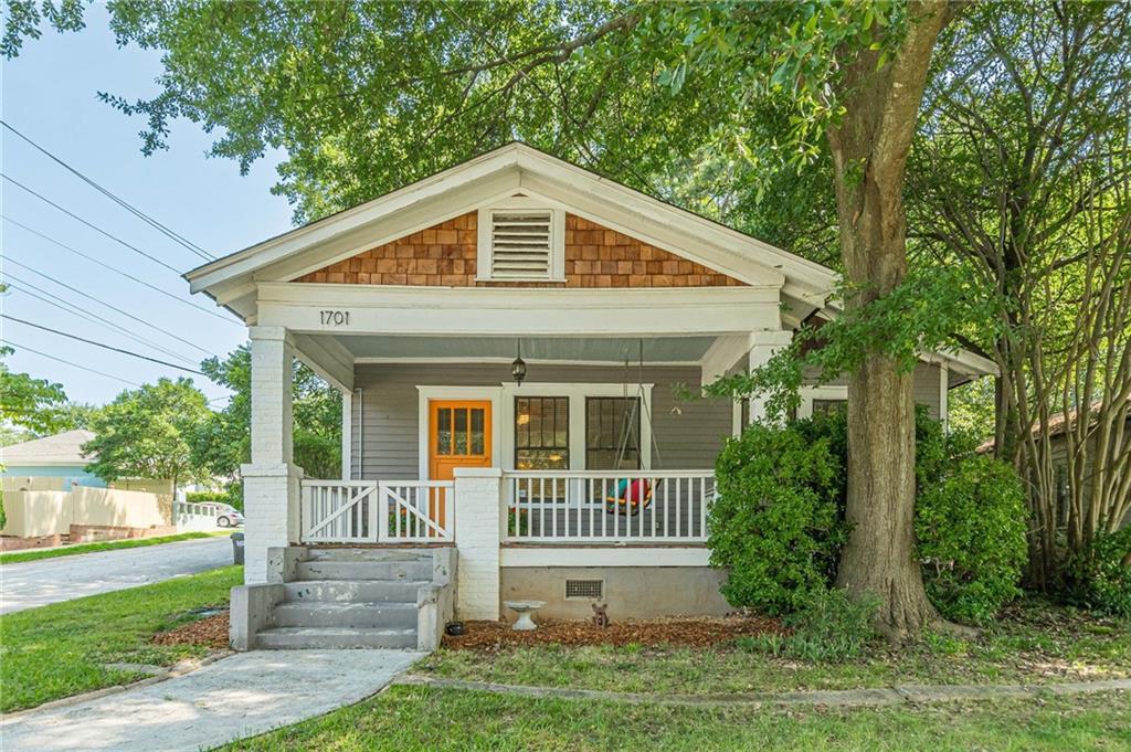 1701 Neely Ave., East Point, GA 30344