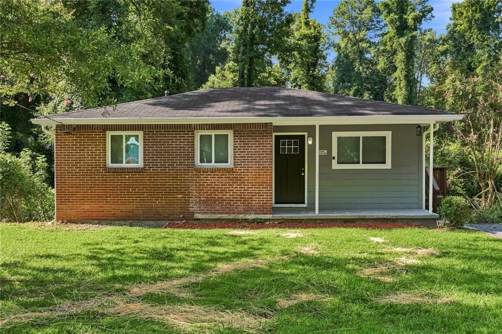 2889 Delray Dr., Atlanta, GA 30318