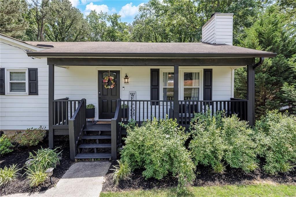 1748 Toonigh Rd., Canton, GA 30115