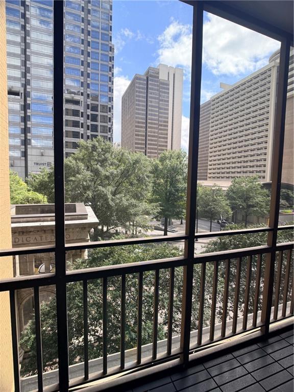 300 Peachtree St. #4F, Atlanta, GA 30308