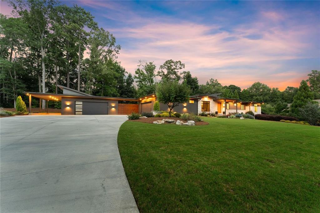 574 Riverside Rd., Sugar Hill, GA 30518