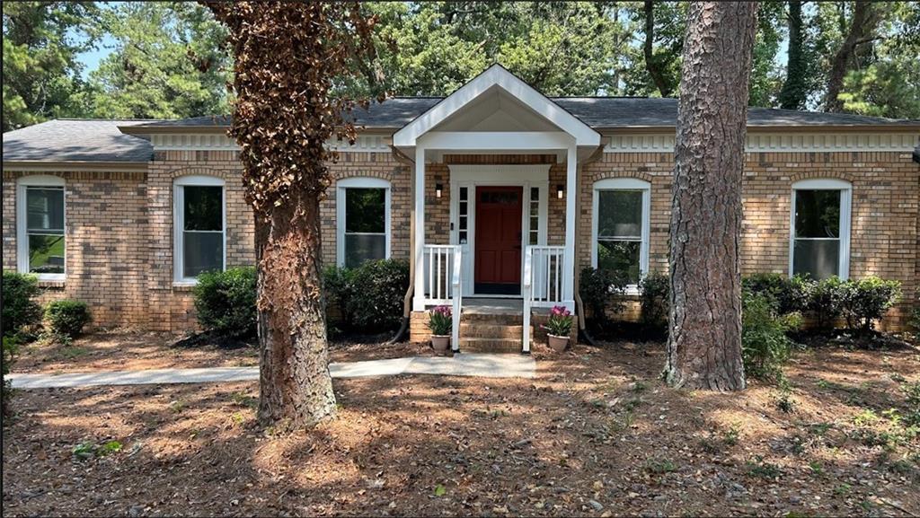 3341 Camelot Dr., Marietta, GA 30062