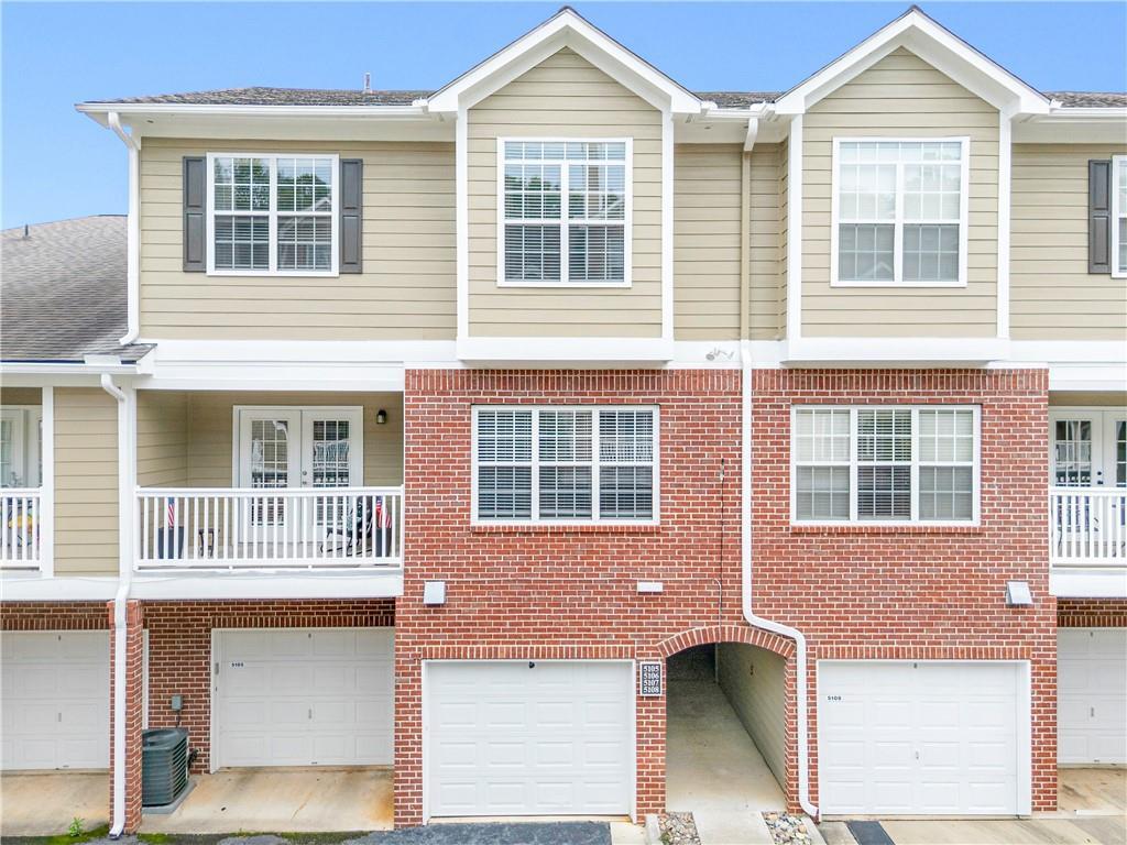5106 Woodland Ln., Alpharetta, GA 30009