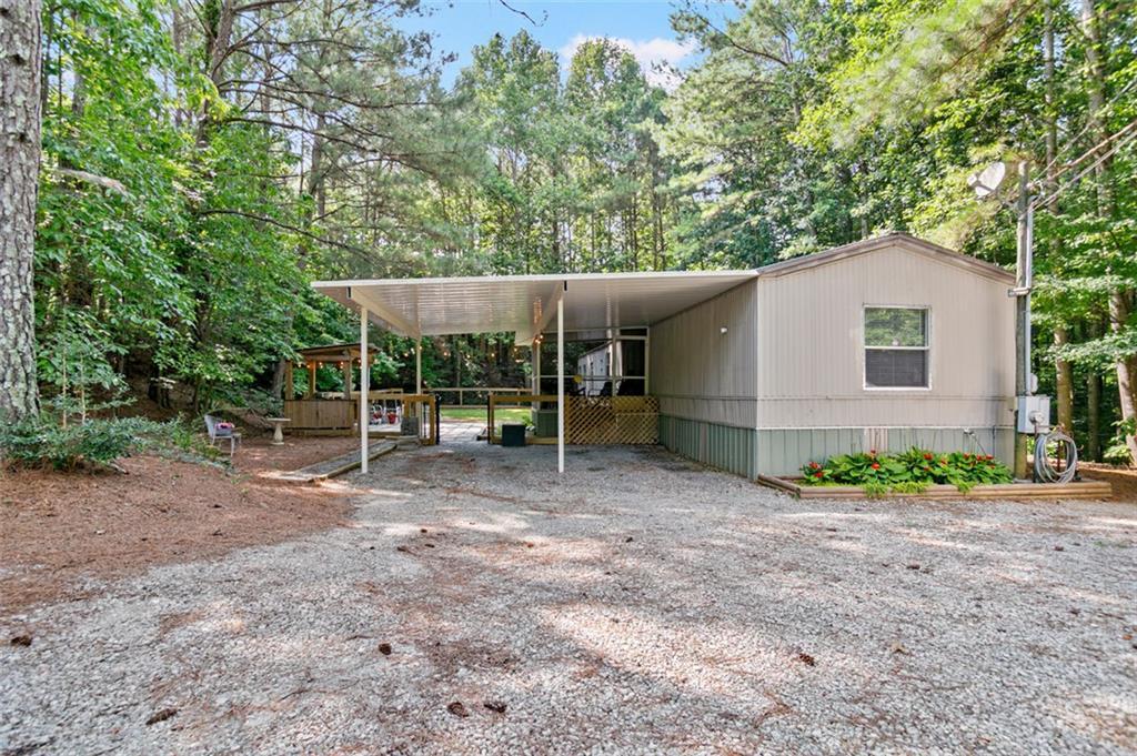 5002 Bee Tree Rd., Acworth, GA 30102