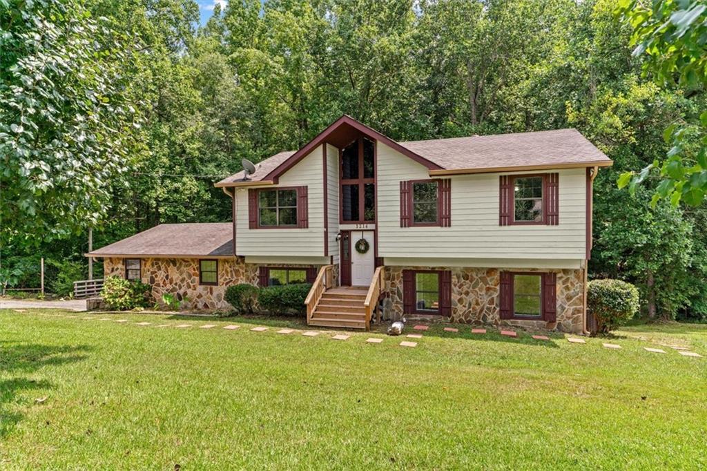 3214 Headrick Cir., Dalton, GA 30721