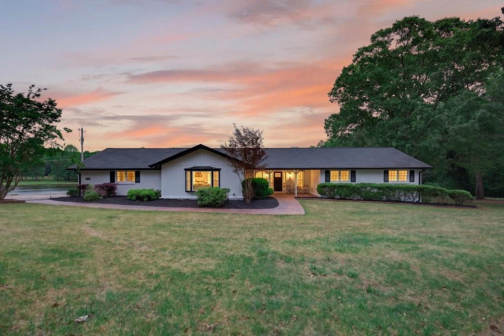 1078 Highway 92, Fayetteville, GA 30215