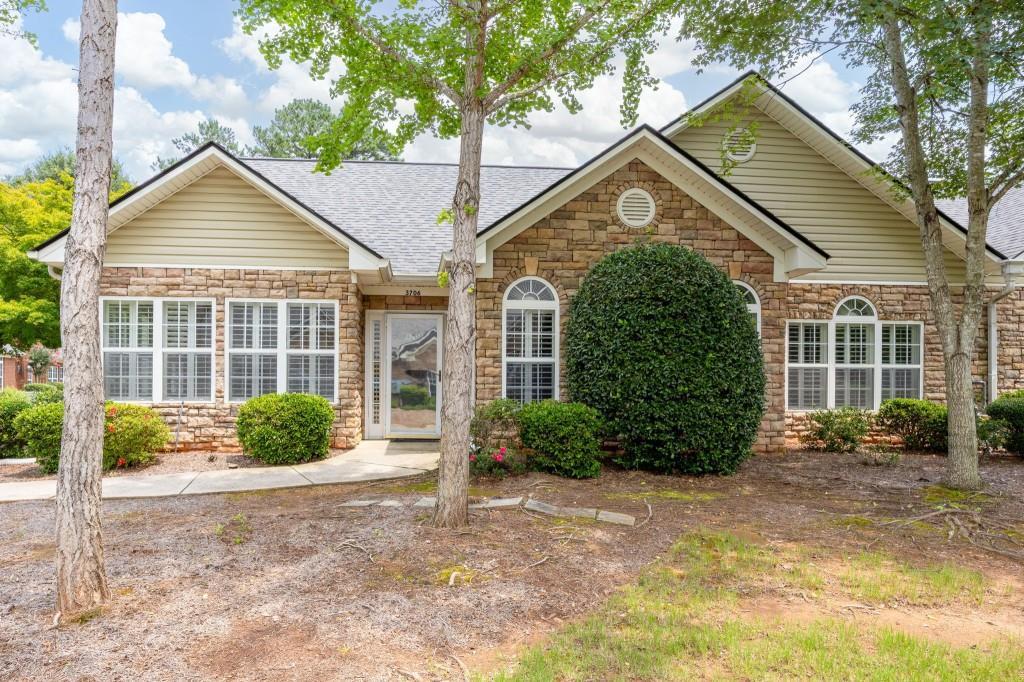 3706 Villa Springs Cir., Powder Springs, GA 30127