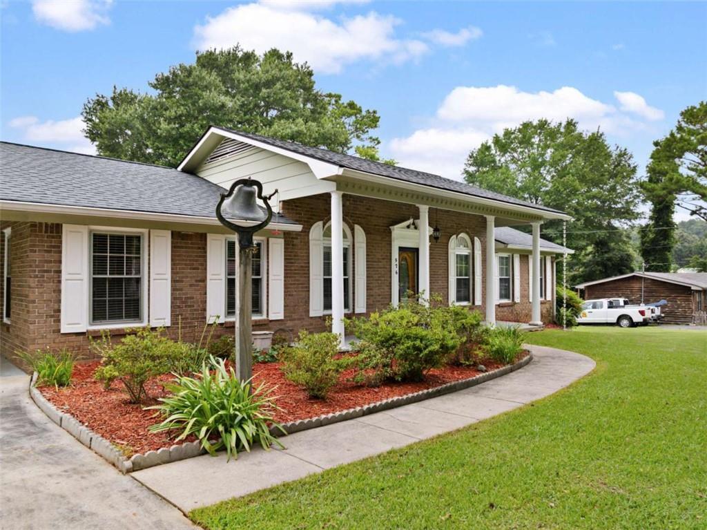 576 Reeceburg Rd., Silver Creek, GA 30173