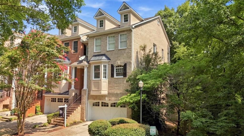 1017 Emory Parc Pl., Decatur, GA 30033