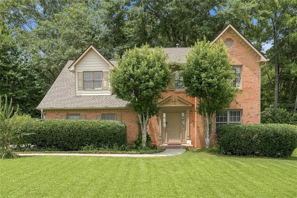 1915 Rockside Ln., Snellville, GA 30078