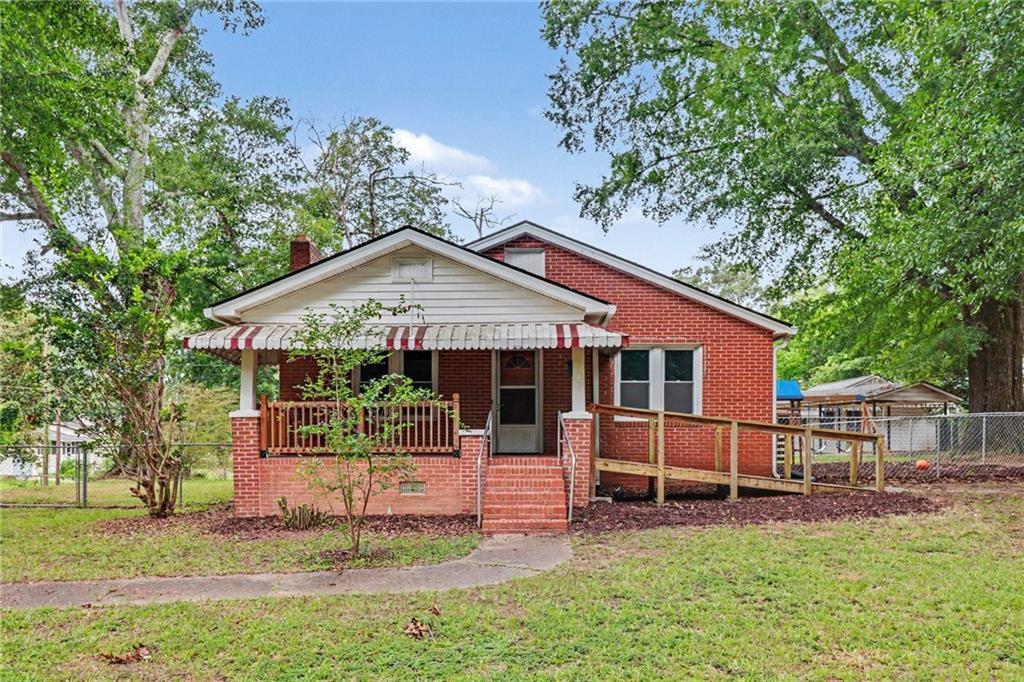 160 Connecticut Ave., Tallapoosa, GA 30176