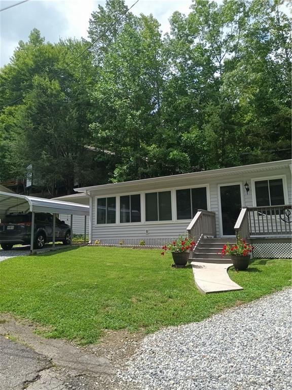 207 Canyon Pass, Cleveland, GA 30528