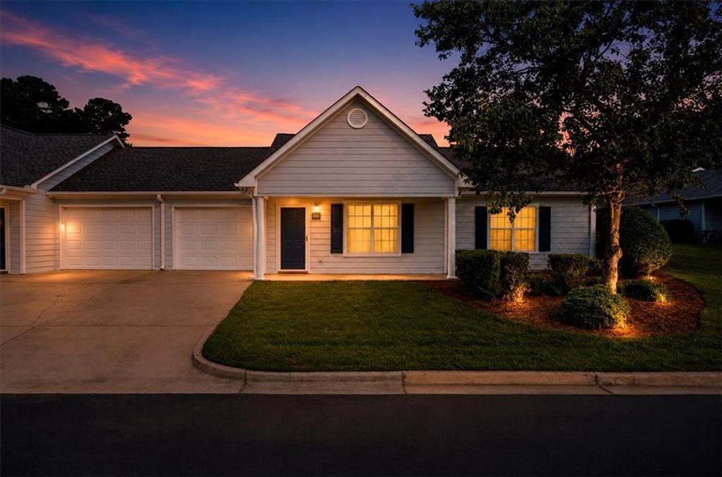 3033 Bentley Park Cir., Gainesville, GA 30504