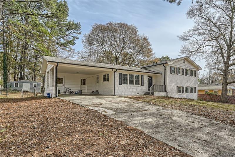4809 Hemlock Dr., Austell, GA 30106
