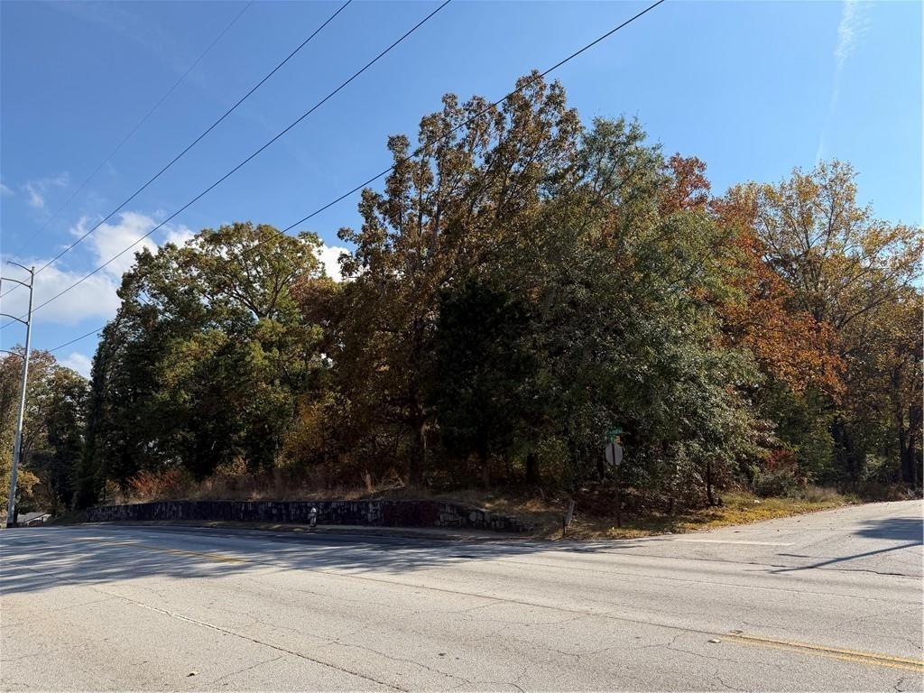 4819 Glenwood Rd., Decatur, GA 30035