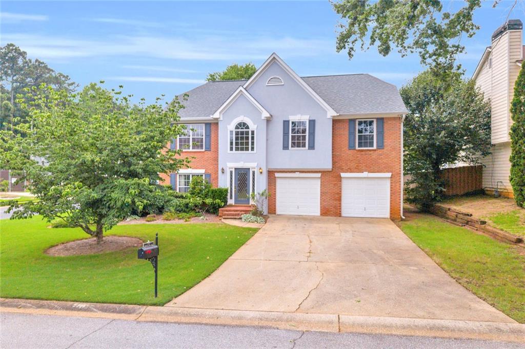 3065 Dominion Walk Ln., Snellville, GA 30078