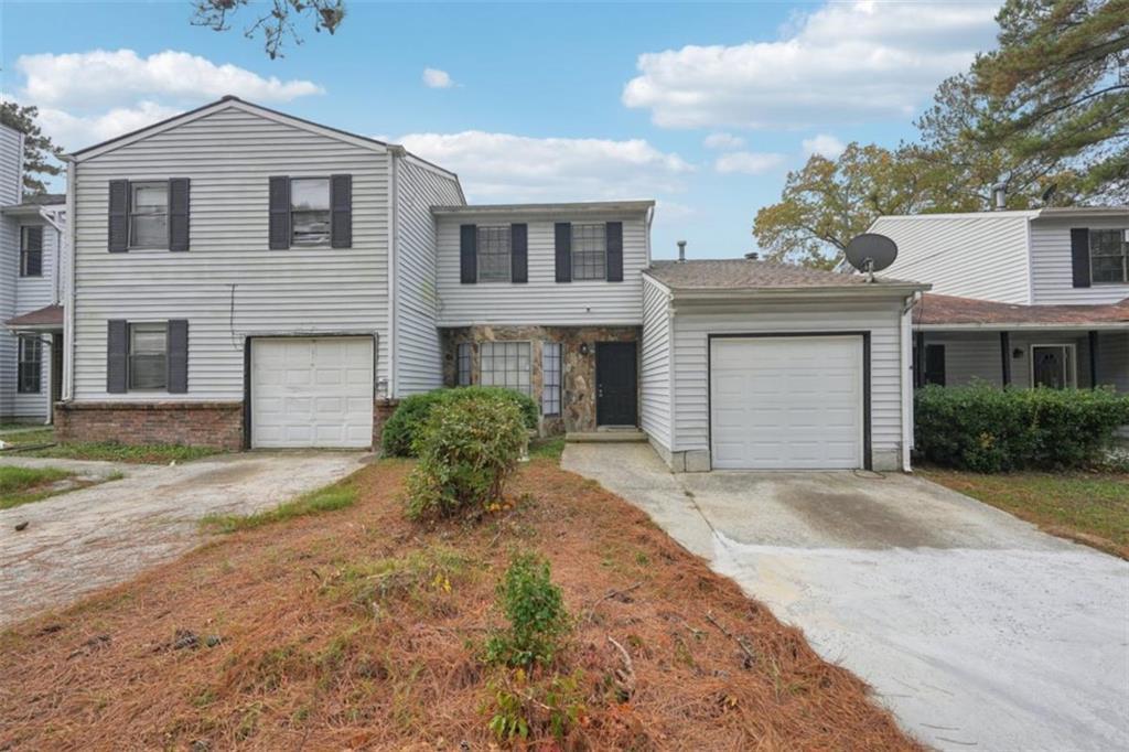 703 Pine Tree Tr., Atlanta, GA 30349