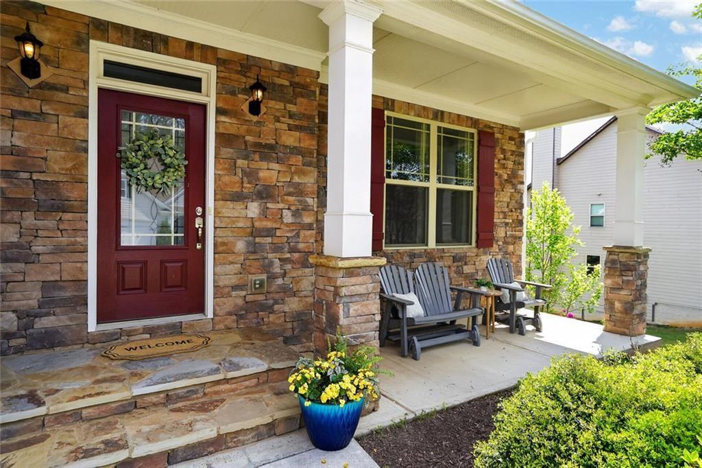 203 Red Wood Dr., Dallas, GA 30132