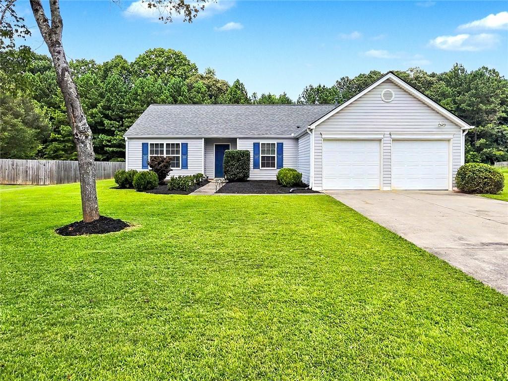 3420 Bridgeshaw Dr., Cumming, GA 30028