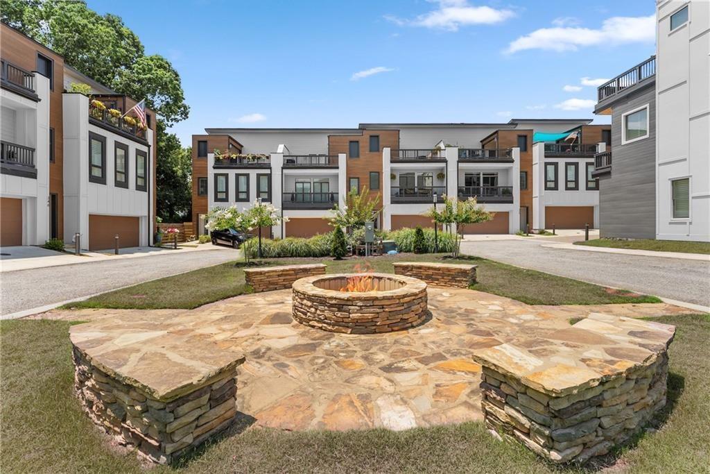 354 Clarendon Ct., Gainesville, GA 30501
