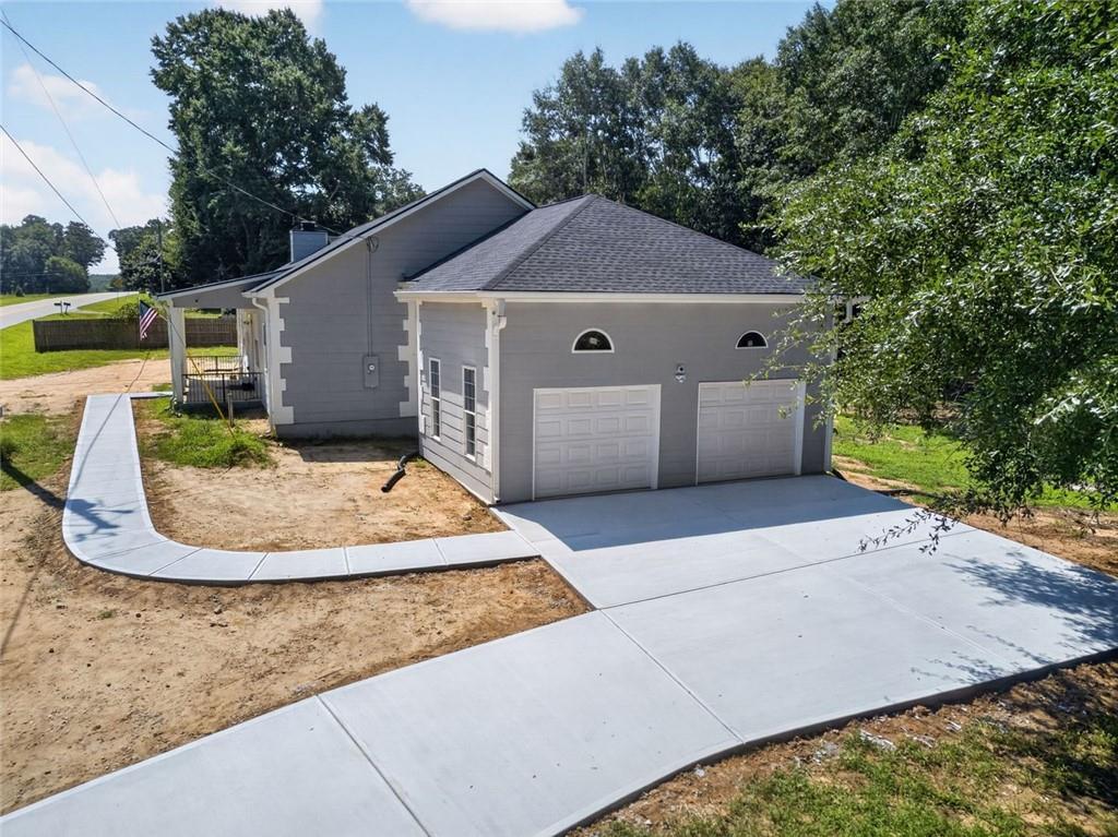 1106 Dee Kennedy Rd., Auburn, GA 30011