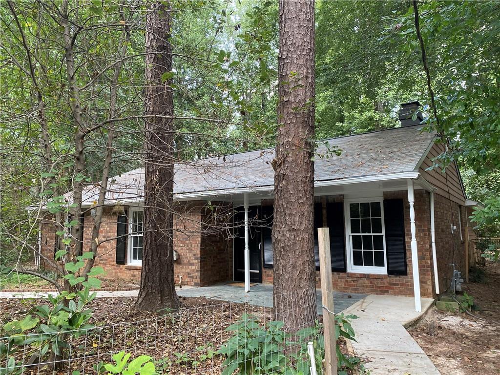 5295 Lyme Bay Cir., Norcross, GA 30071