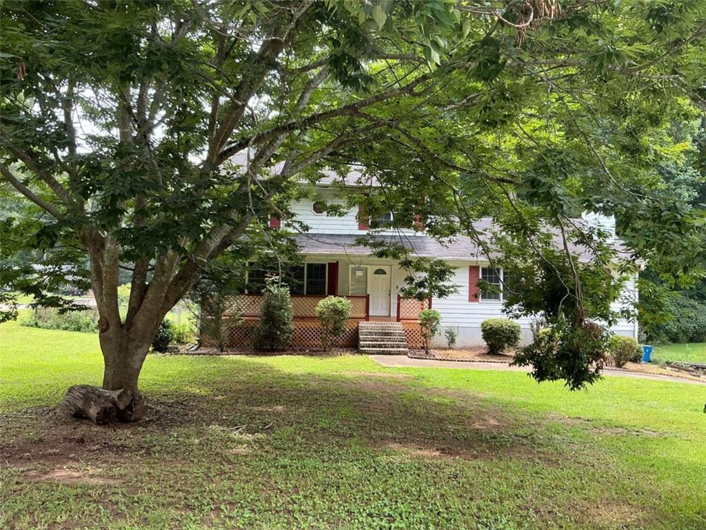 125 Bob White Dr., Stockbridge, GA 30281