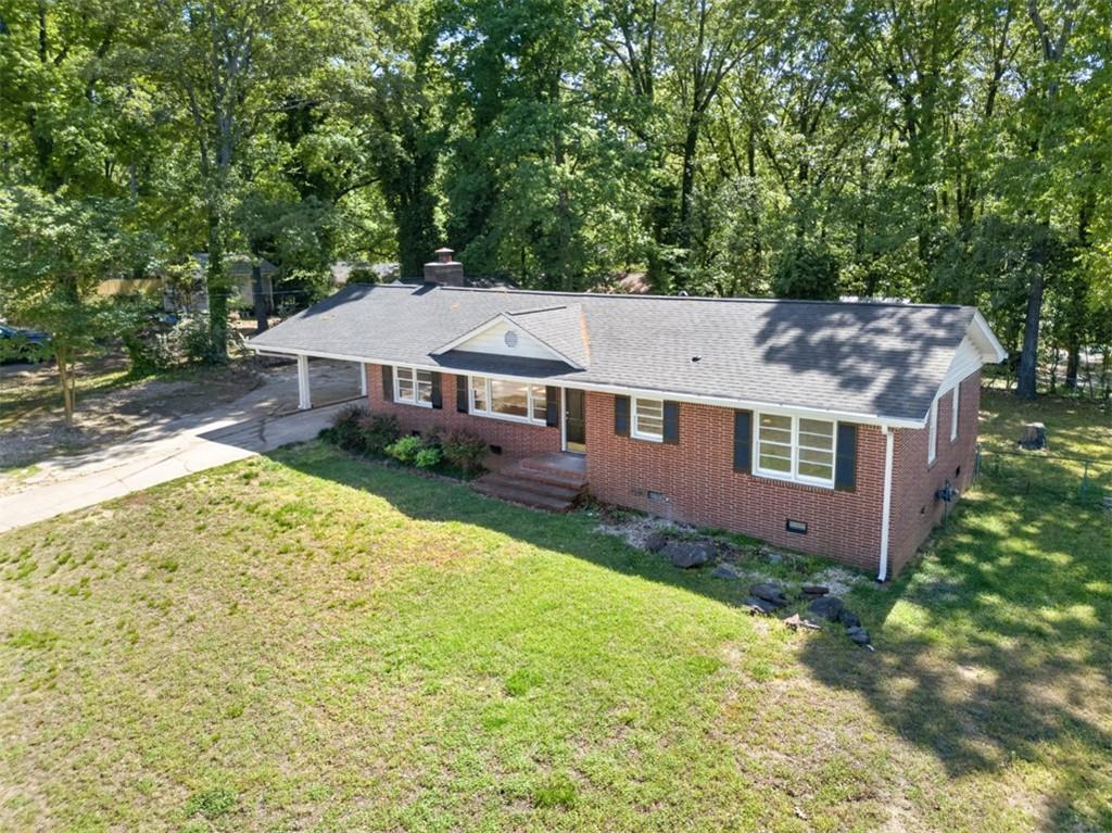 234 N 5th Ave., Winder, GA 30680