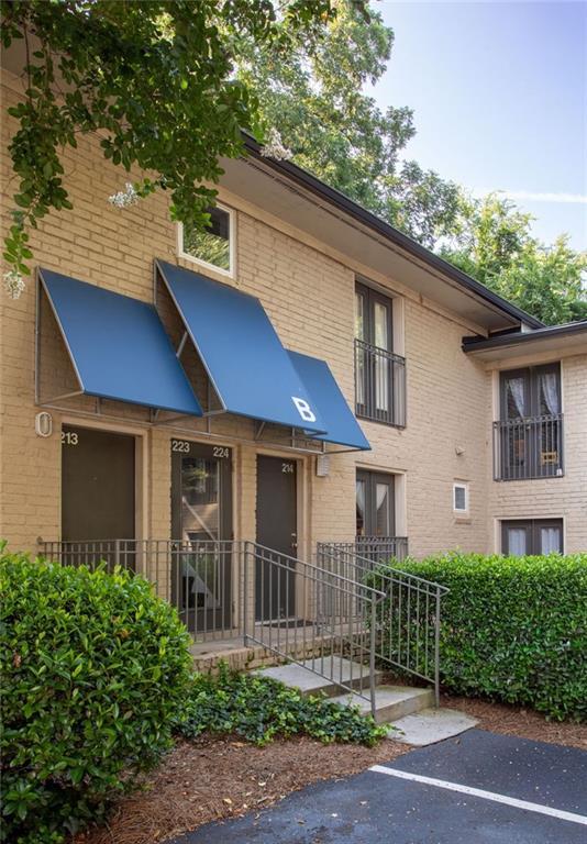 2023 Oakview Rd. #223, Atlanta, GA 30317
