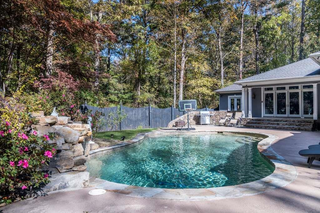 21 River Pine Dr., Rome, GA 30165
