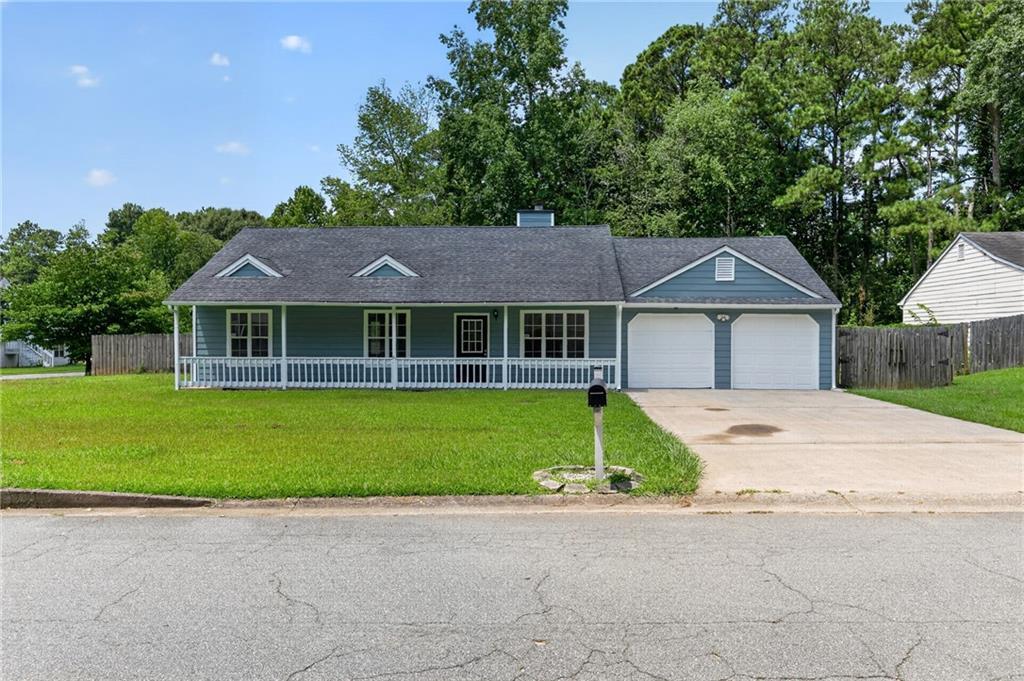3192 Caley Mill Dr., Powder Springs, GA 30127