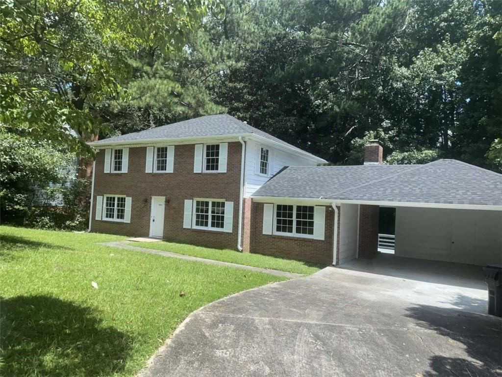 2910 Knollwood Tr., East Point, GA 30344